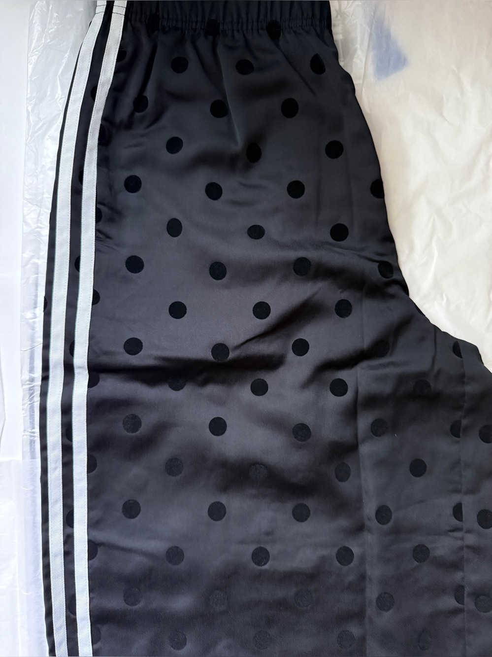 Adidas Women’s Satin Polka Dots Wide-Leg Track Pants Black KV1169 - Picture 9 of 9